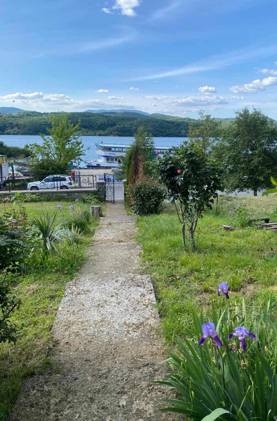 Tina Apartman Tekija  Kültér fotó